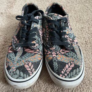 Vans LaceUp Tapestry Tropical Plant Sneakers Womens 9.5 Floral Fun Fern Colorful